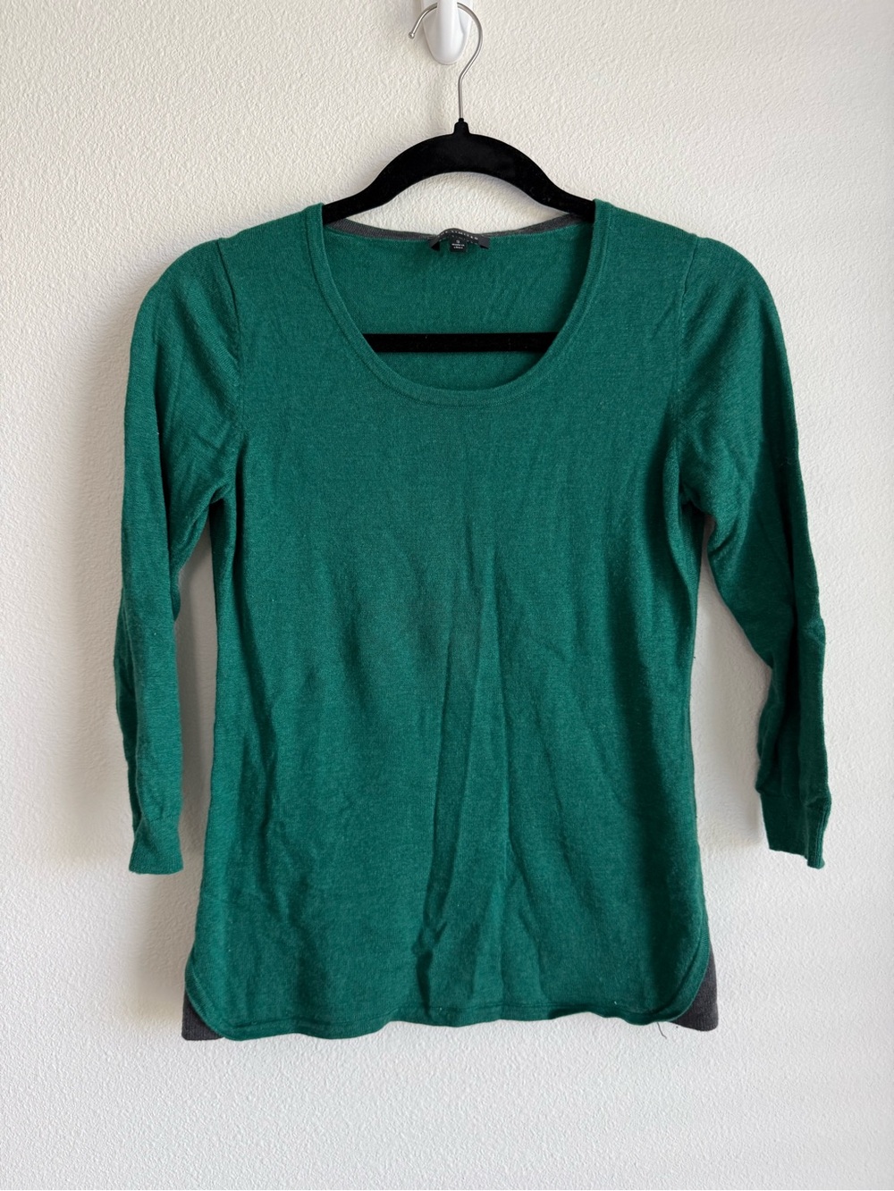 The Limited Emerald Green Scoop Neck 3/4 Sleeve Top